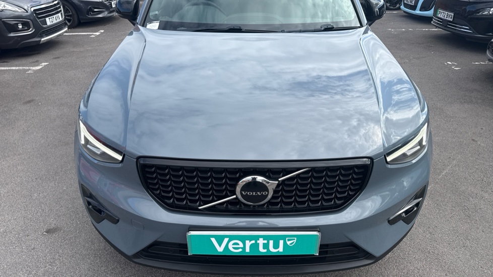 Volvo XC40 2.0 B4P Plus Dark 5dr AWD Auto Petrol Estate - Image 8