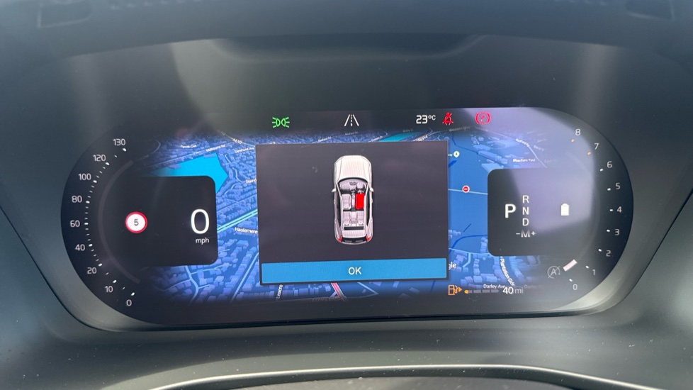 Volvo XC40 2.0 B4P Plus Dark 5dr AWD Auto Petrol Estate - Image 18