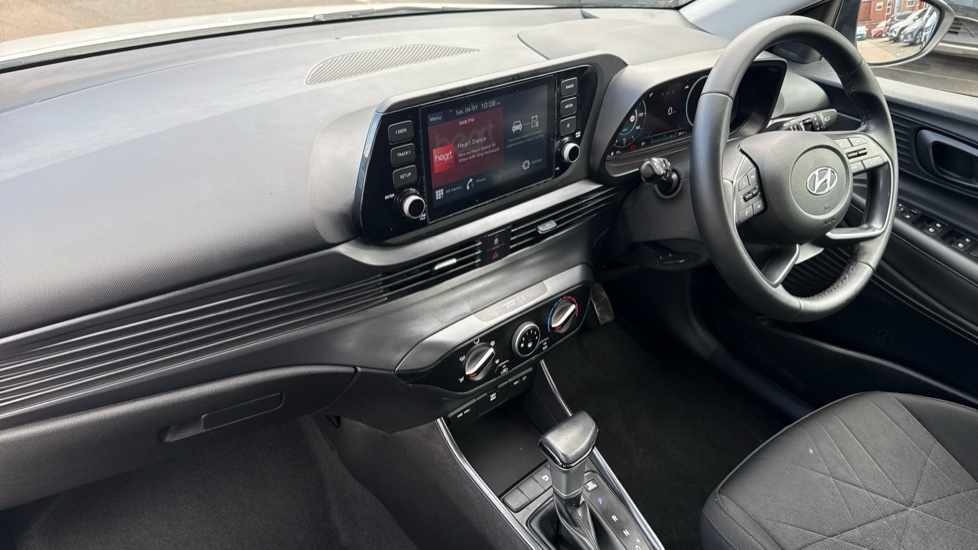 Hyundai BAYON 1.0 TGDi 48V MHEV SE Connect 5dr DCT Petrol Hatchback - Image 9