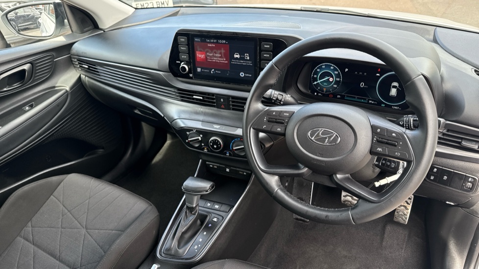Hyundai BAYON 1.0 TGDi 48V MHEV SE Connect 5dr DCT Petrol Hatchback - Image 11