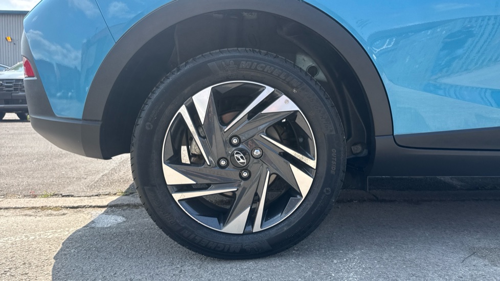 Hyundai BAYON 1.0 TGDi 48V MHEV SE Connect 5dr Petrol Hatchback - Image 7