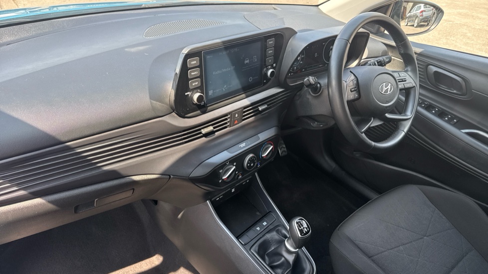 Hyundai BAYON 1.0 TGDi 48V MHEV SE Connect 5dr Petrol Hatchback - Image 9
