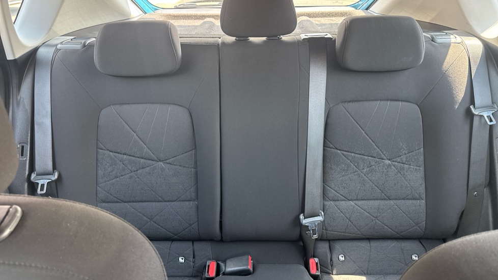 Hyundai BAYON 1.0 TGDi 48V MHEV SE Connect 5dr Petrol Hatchback - Image 15
