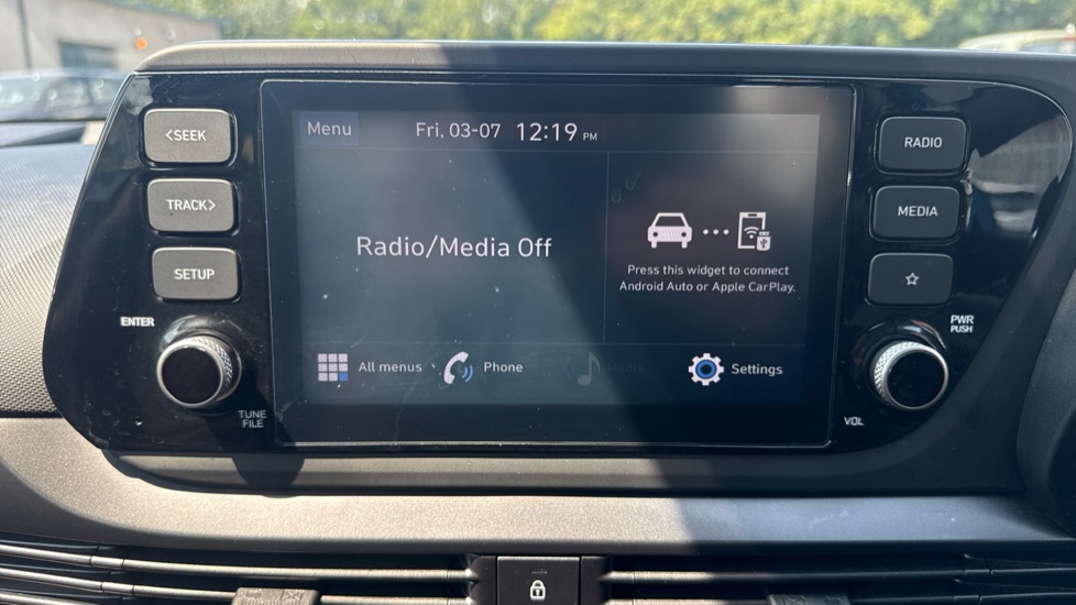Hyundai BAYON 1.0 TGDi 48V MHEV SE Connect 5dr Petrol Hatchback - Image 23