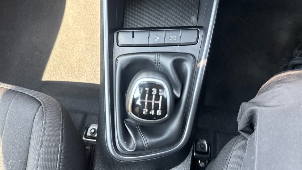 Hyundai BAYON 1.0 TGDi 48V MHEV SE Connect 5dr Petrol Hatchback - Image 26