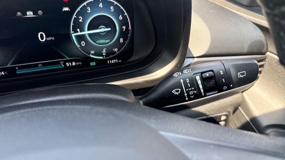Hyundai BAYON 1.0 TGDi 48V MHEV SE Connect 5dr Petrol Hatchback - Image 30