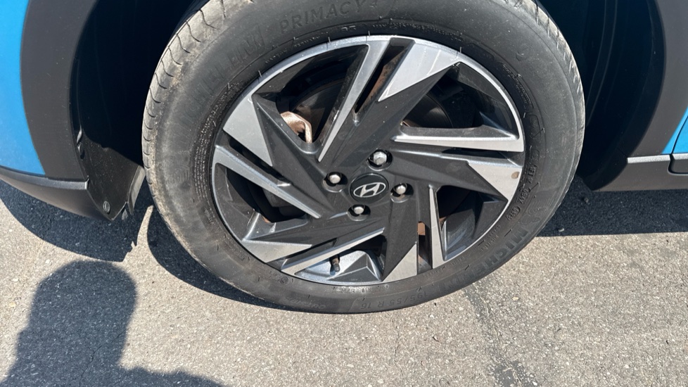 Hyundai BAYON 1.0 TGDi 48V MHEV SE Connect 5dr Petrol Hatchback - Image 41