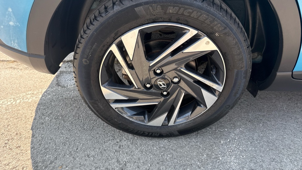 Hyundai BAYON 1.0 TGDi 48V MHEV SE Connect 5dr Petrol Hatchback - Image 43