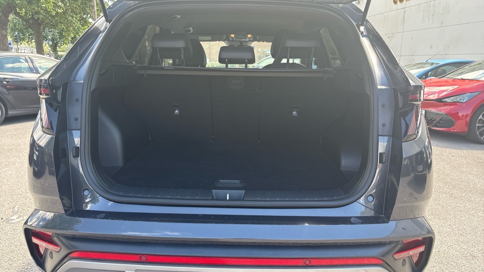 Hyundai TUCSON 1.6 TGDi N Line 5dr 2WD Petrol Estate - Image 4