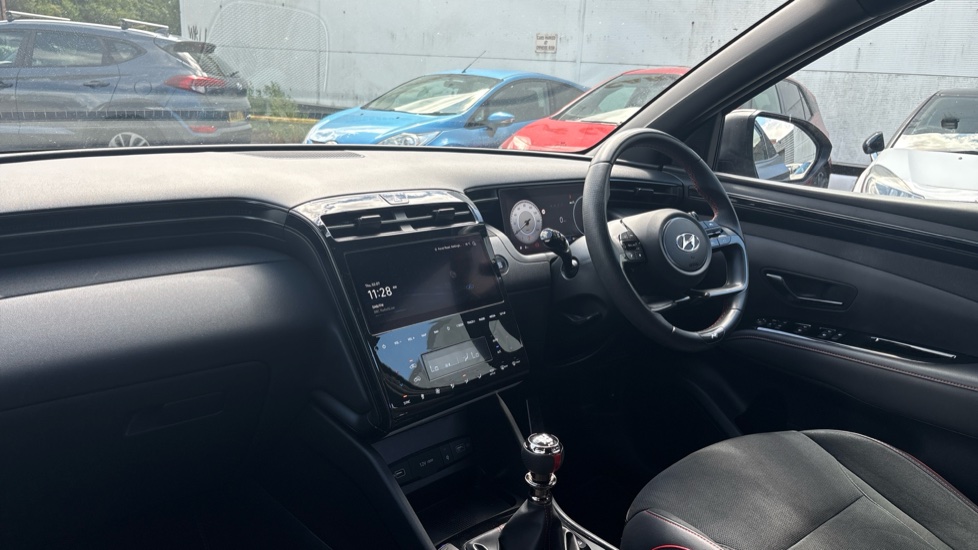 Hyundai TUCSON 1.6 TGDi N Line 5dr 2WD Petrol Estate - Image 9