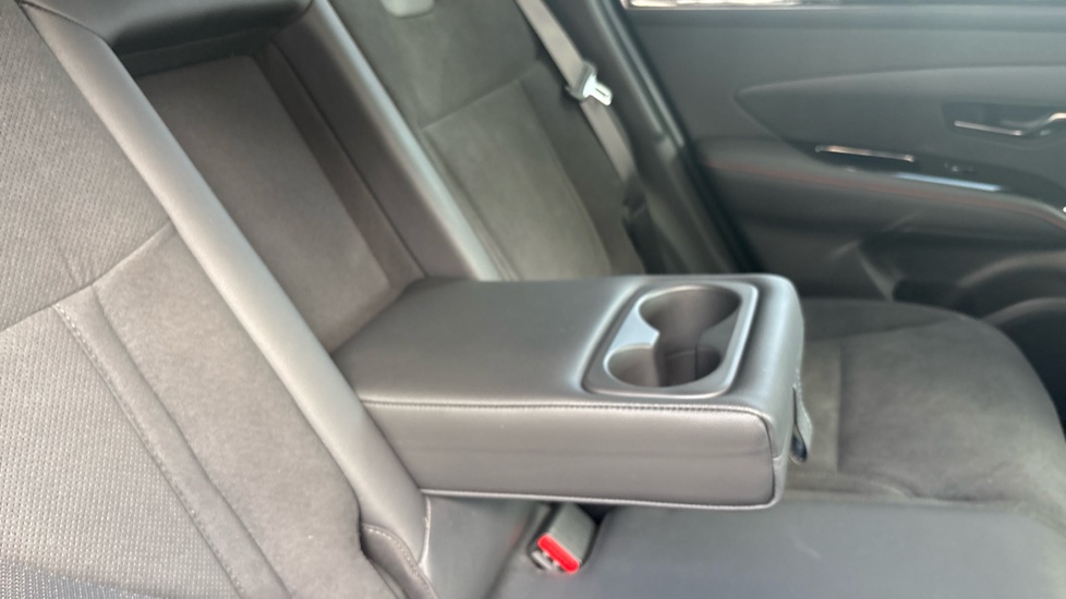 Hyundai TUCSON 1.6 TGDi N Line 5dr 2WD Petrol Estate - Image 33