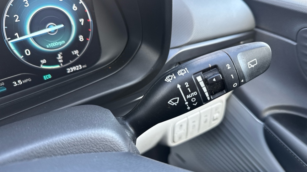 Hyundai BAYON 1.0 TGDi [120] 48V MHEV Ultimate 5dr DCT Petrol Hatchback - Image 35