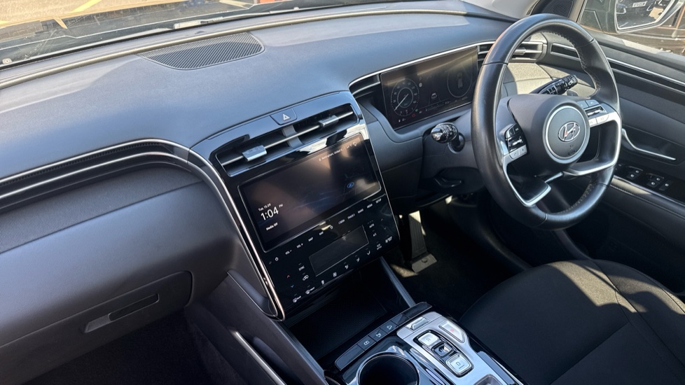 Hyundai TUCSON 1.6 TGDi Hybrid 230 SE Connect 5dr 2WD Auto Hybrid Estate - Image 9