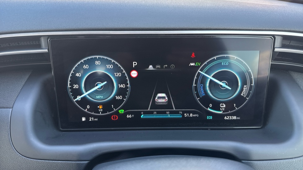 Hyundai TUCSON 1.6 TGDi Hybrid 230 SE Connect 5dr 2WD Auto Hybrid Estate - Image 18