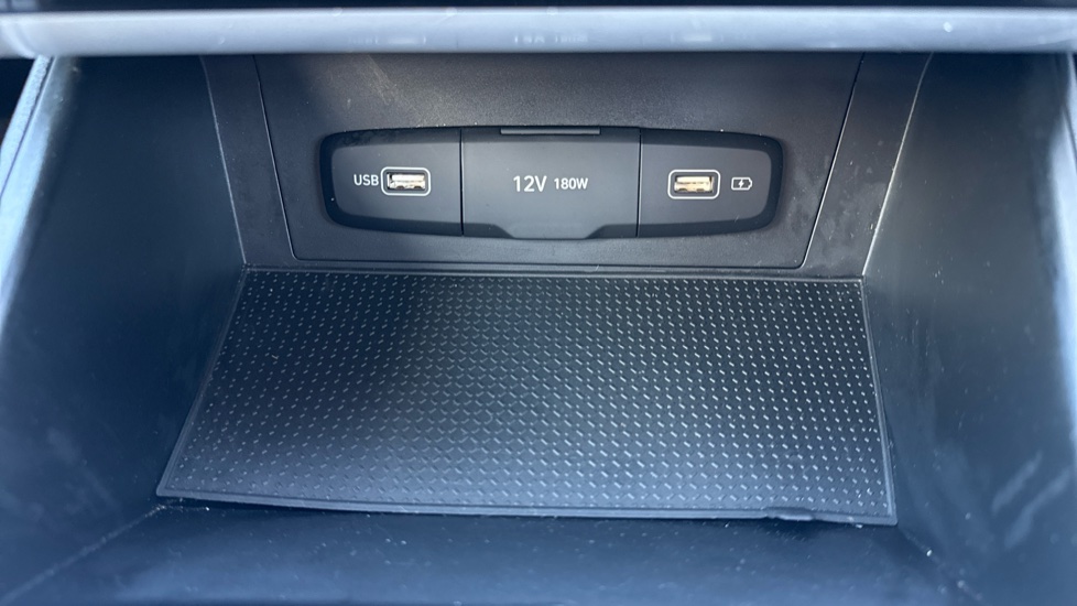 Hyundai TUCSON 1.6 TGDi Hybrid 230 SE Connect 5dr 2WD Auto Hybrid Estate - Image 28