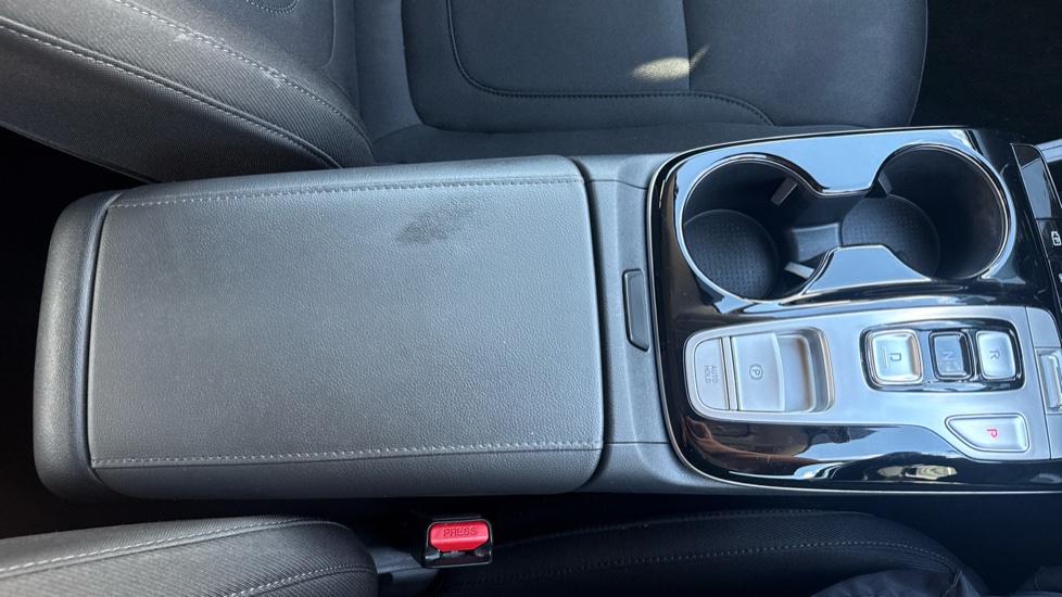 Hyundai TUCSON 1.6 TGDi Hybrid 230 SE Connect 5dr 2WD Auto Hybrid Estate - Image 32