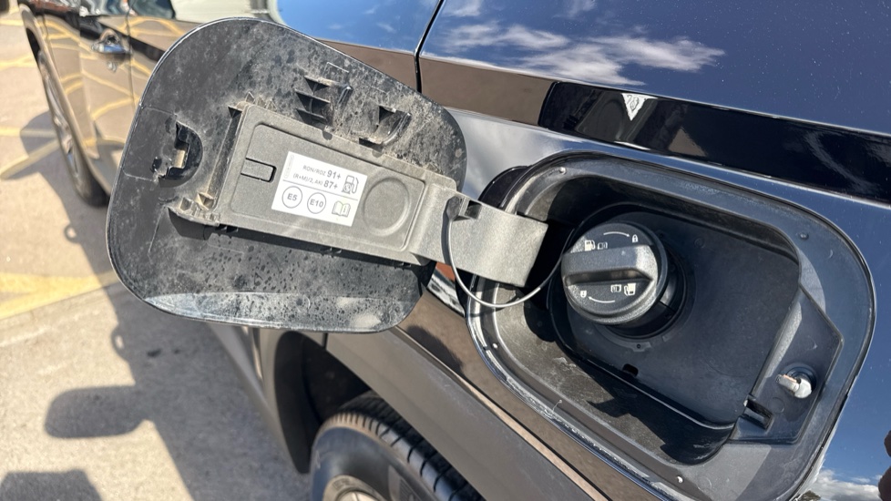 Hyundai TUCSON 1.6 TGDi Hybrid 230 SE Connect 5dr 2WD Auto Hybrid Estate - Image 44