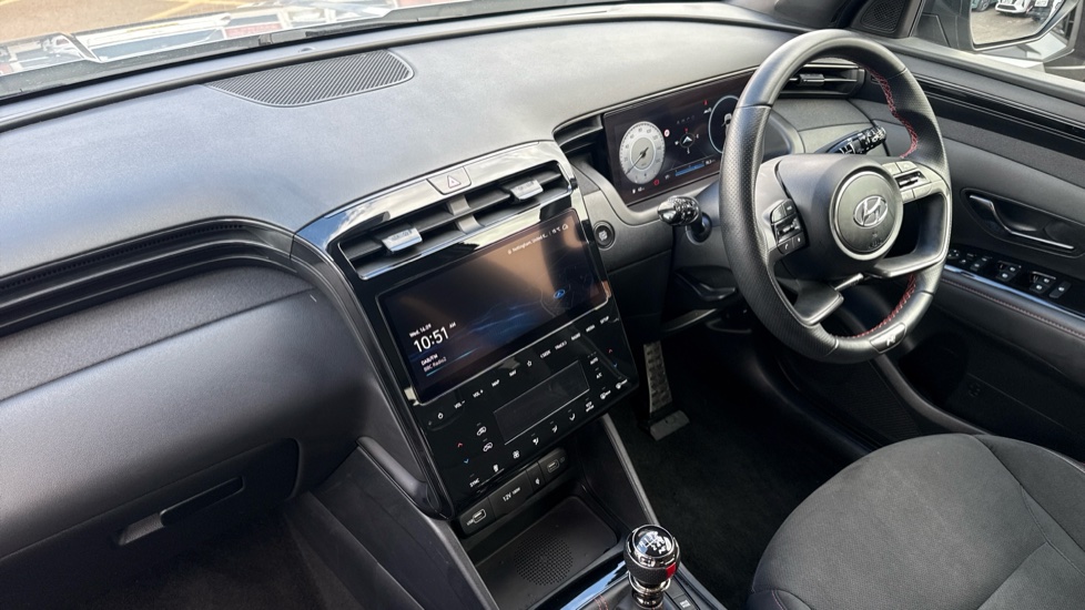 Hyundai TUCSON 1.6 TGDi N Line 5dr 2WD Petrol Estate - Image 9