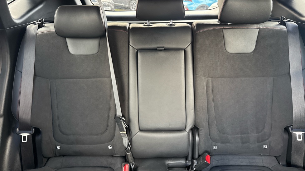 Hyundai TUCSON 1.6 TGDi N Line 5dr 2WD Petrol Estate - Image 15