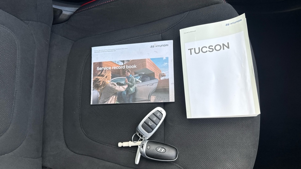 Hyundai TUCSON 1.6 TGDi N Line 5dr 2WD Petrol Estate - Image 19