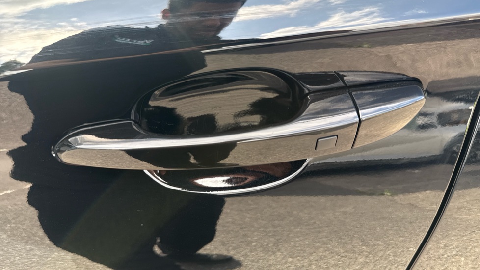 Hyundai KONA 150kW Ultimate 64kWh 5dr Auto Electric Hatchback - Image 45