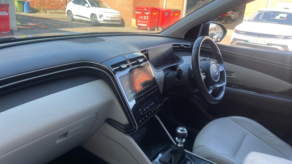 Hyundai TUCSON 1.6 TGDi Ultimate 5dr 2WD Petrol Estate - Image 9