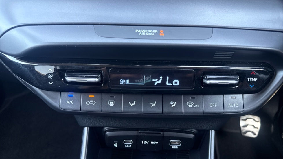 Hyundai BAYON 1.0 TGDi Ultimate 5dr Petrol Hatchback - Image 27