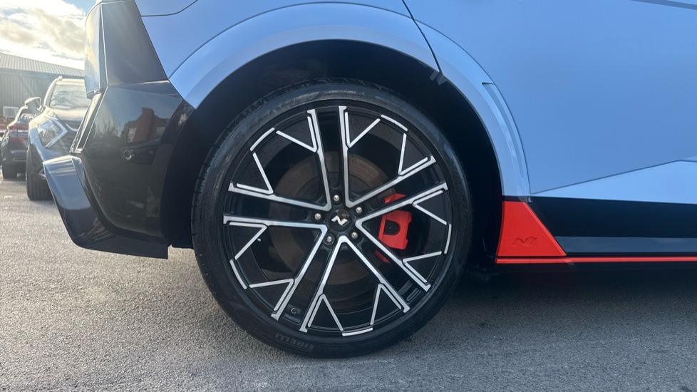 Hyundai IONIQ 5 N 478kW 84 kWh 5dr Auto Electric Hatchback - Image 7