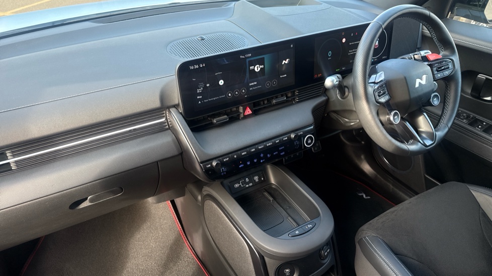 Hyundai IONIQ 5 N 478kW 84 kWh 5dr Auto Electric Hatchback - Image 9