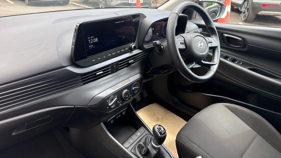 Hyundai i20 1.0T GDi Advance [Nav] 5dr Petrol Hatchback - Image 9