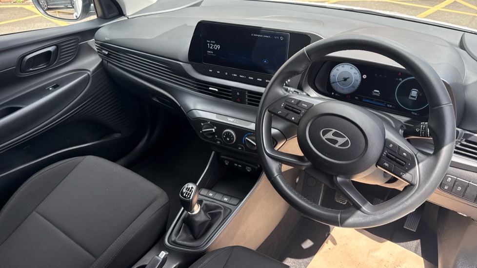 Hyundai i20 1.0T GDi Advance [Nav] 5dr Petrol Hatchback - Image 11