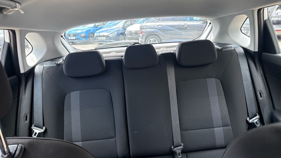 Hyundai i20 1.0T GDi Advance [Nav] 5dr Petrol Hatchback - Image 15