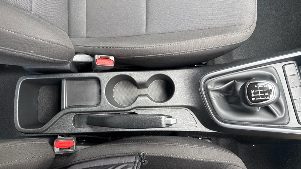 Hyundai i20 1.0T GDi Advance [Nav] 5dr Petrol Hatchback - Image 32