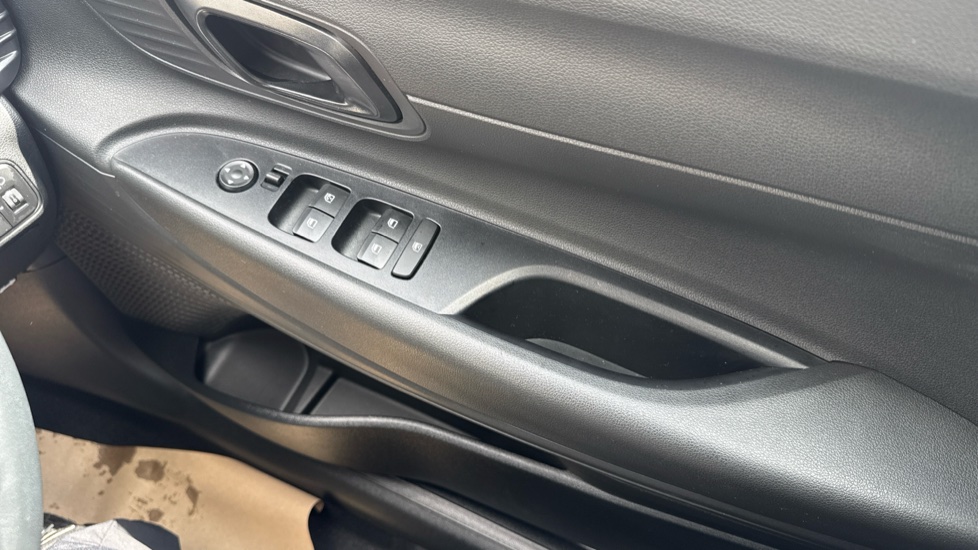 Hyundai i20 1.0T GDi Advance [Nav] 5dr Petrol Hatchback - Image 38