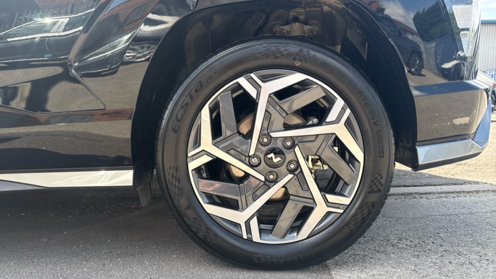 Hyundai KONA 1.6 Hybrid 129 N Line 5dr DCT Hybrid Hatchback - Image 7