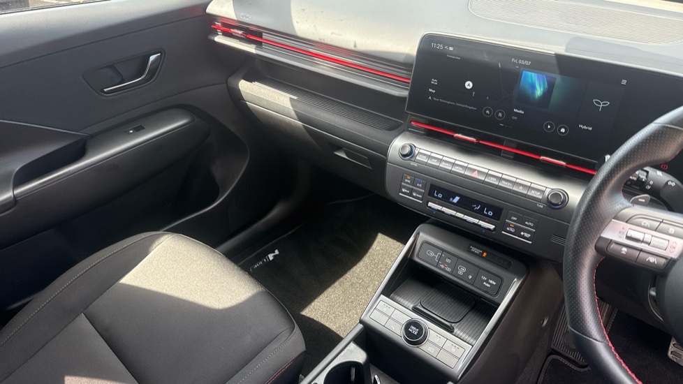 Hyundai KONA 1.6 Hybrid 129 N Line 5dr DCT Hybrid Hatchback - Image 14