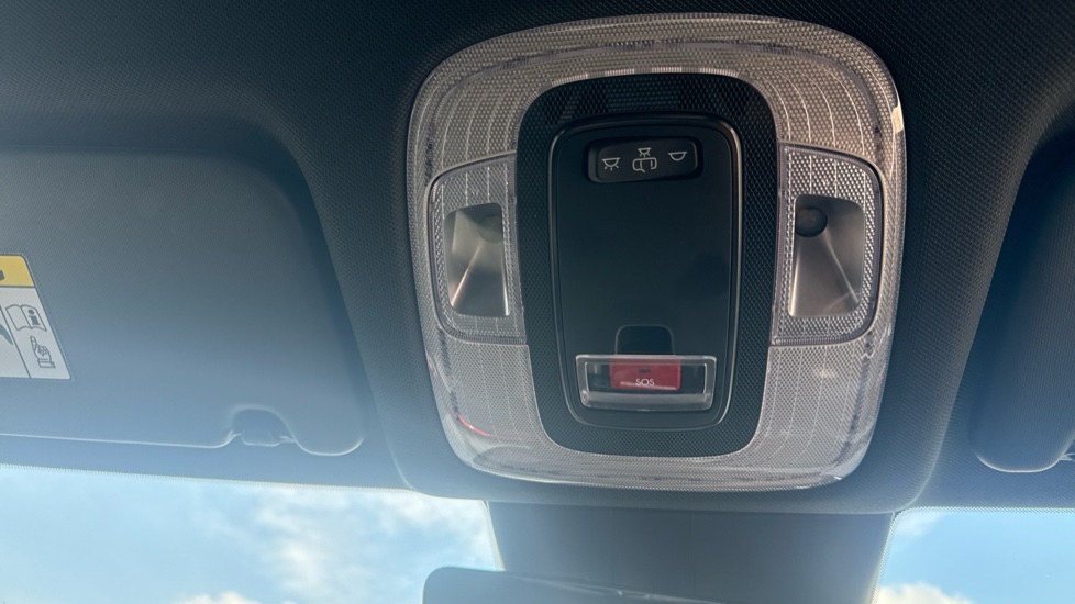 Hyundai KONA 1.6 Hybrid 129 N Line 5dr DCT Hybrid Hatchback - Image 36