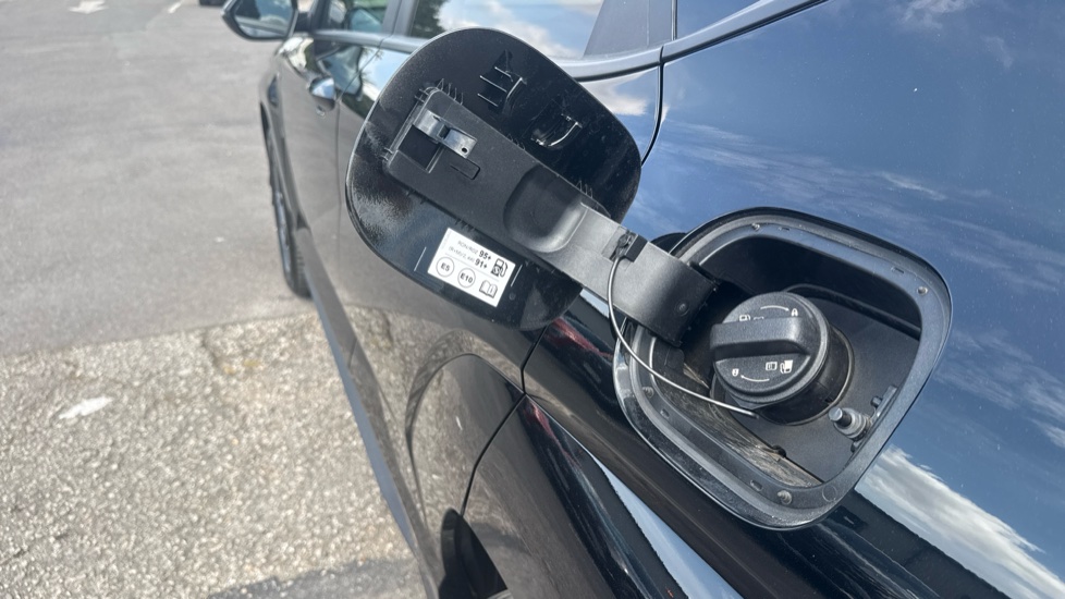 Hyundai KONA 1.6 Hybrid 129 N Line 5dr DCT Hybrid Hatchback - Image 45