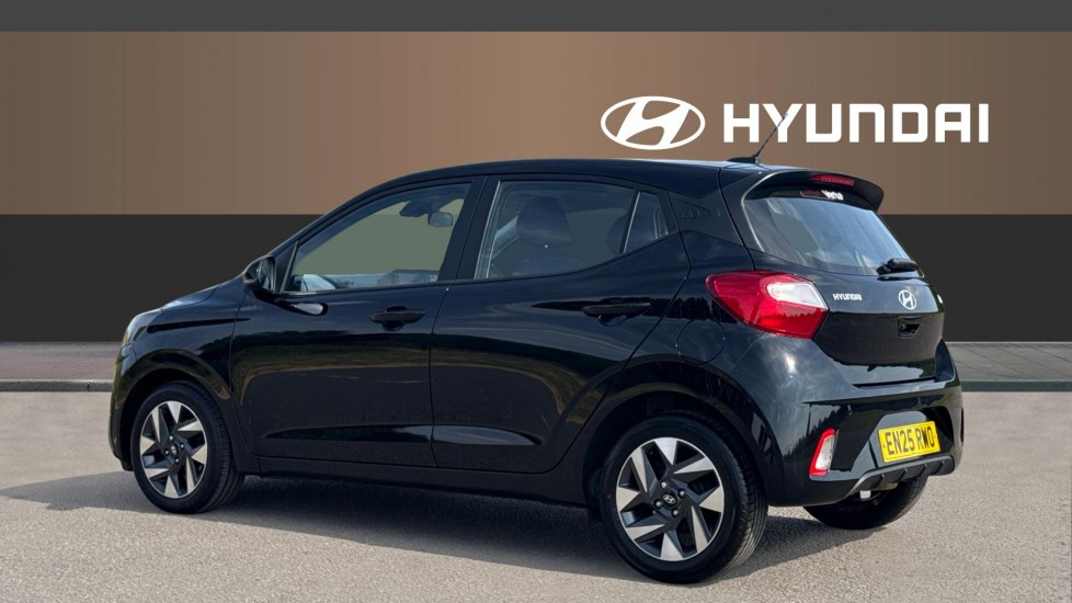 Hyundai i10 1.0 [63] Advance 5dr Auto [Nav] Petrol Hatchback - Image 2