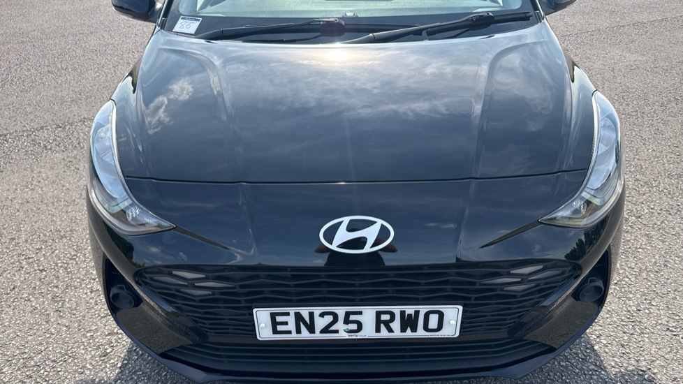 Hyundai i10 1.0 [63] Advance 5dr Auto [Nav] Petrol Hatchback - Image 8