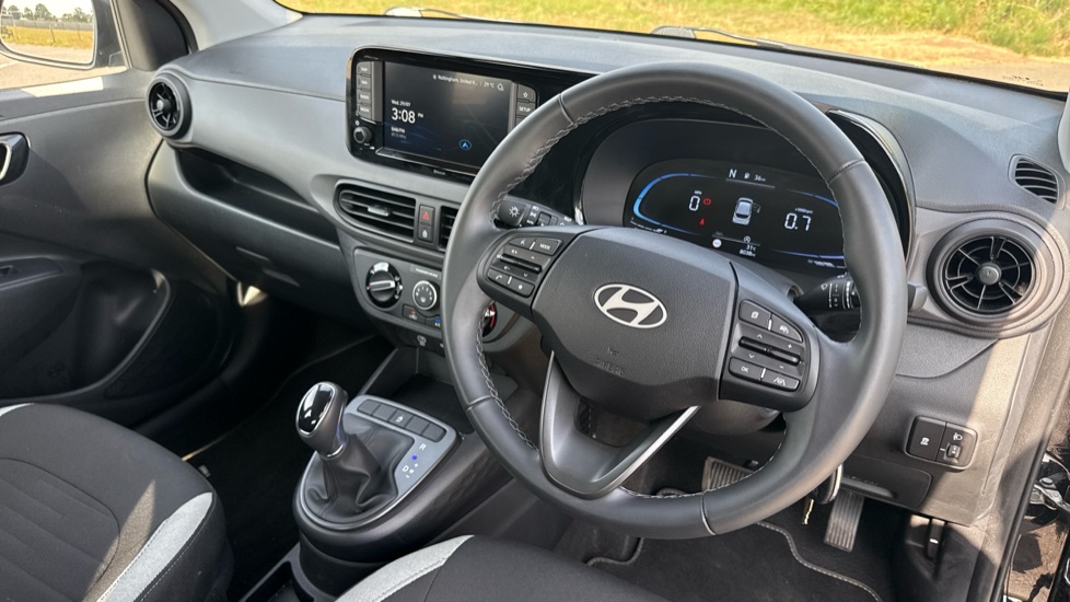 Hyundai i10 1.0 [63] Advance 5dr Auto [Nav] Petrol Hatchback - Image 11