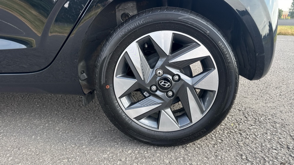 Hyundai i10 1.0 [63] Advance 5dr Auto [Nav] Petrol Hatchback - Image 44