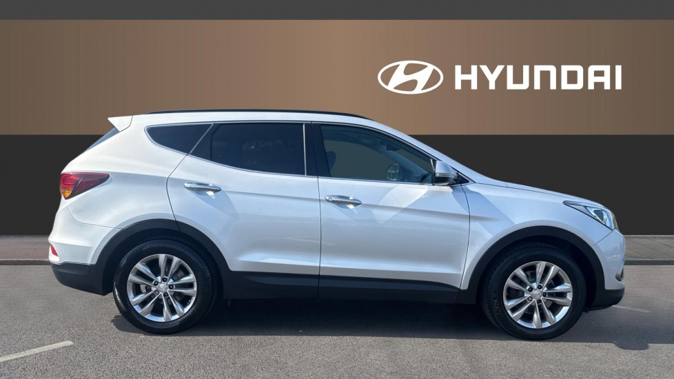 Hyundai SANTA FE 2.2 CRDi Blue Drive Premium 5dr [7 Seats] Diesel Estate - Image 5