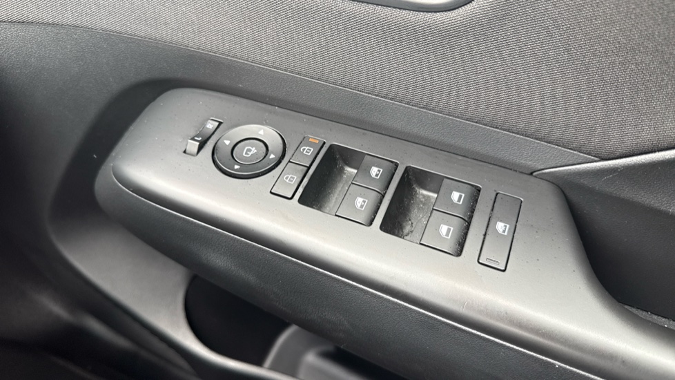 Hyundai KONA 1.6T 138 N Line 5dr Petrol Hatchback - Image 38