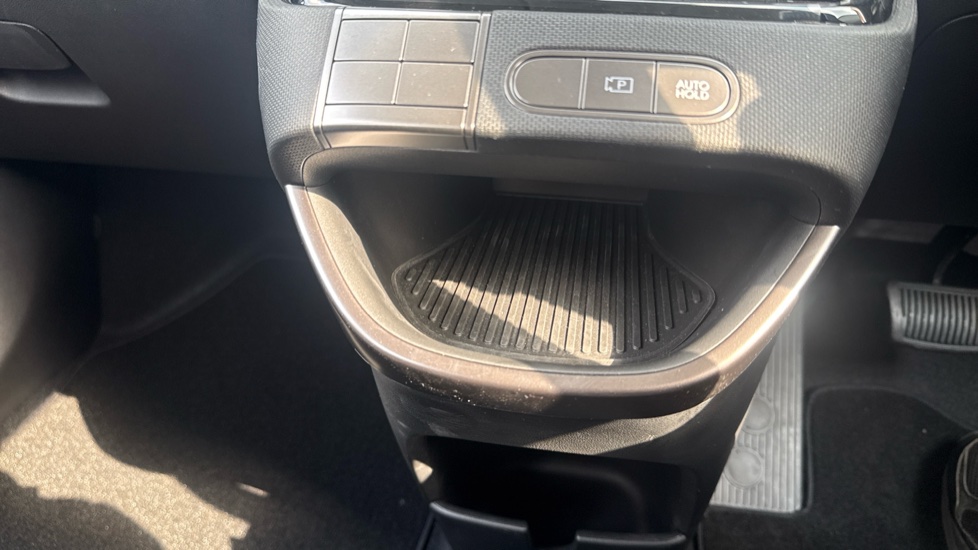 Hyundai INSTER 71kW 01 42kWh 5dr Auto Electric Hatchback - Image 29