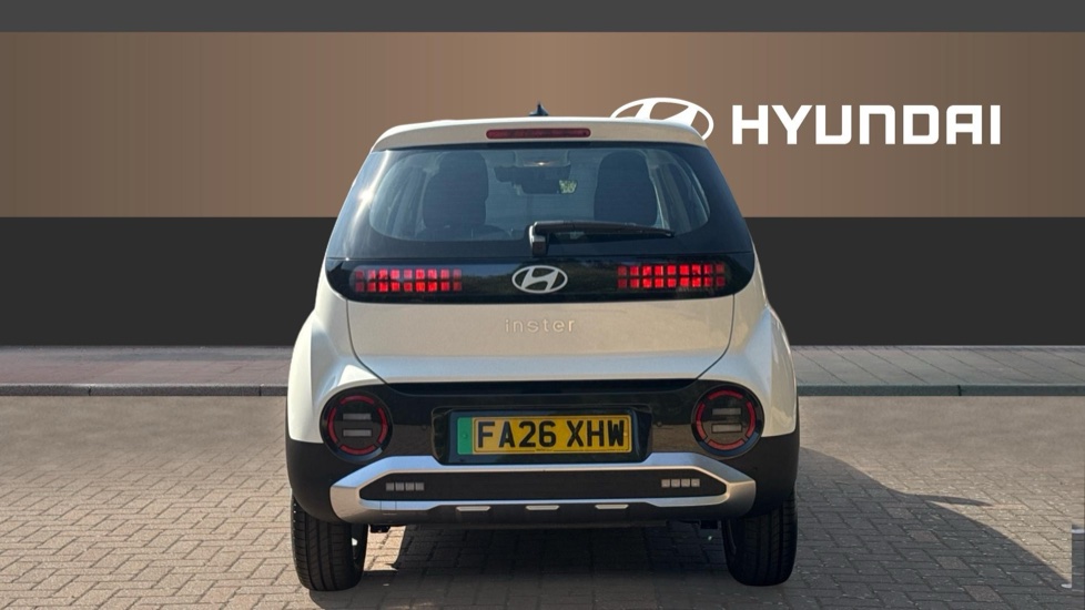 Hyundai INSTER 85kW 01 49kWh 5dr Auto Electric Hatchback - Image 6