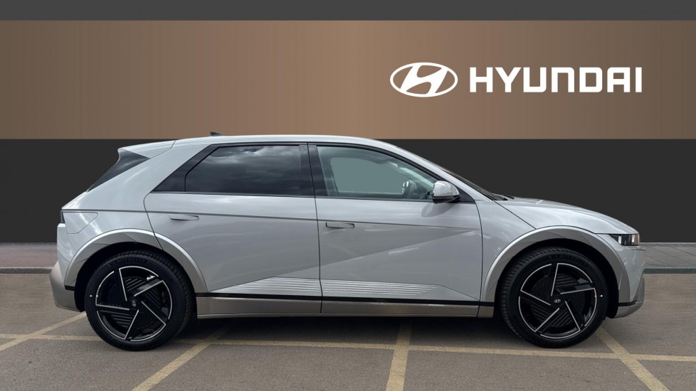 Hyundai IONIQ 5 239kW Ultimate 84 kWh 5dr AWD Auto Electric Hatchback - Image 5