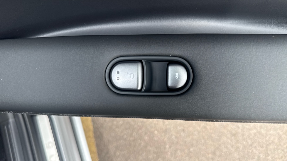 Hyundai IONIQ 5 239kW Ultimate 84 kWh 5dr AWD Auto Electric Hatchback - Image 43
