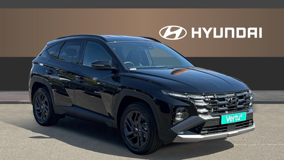 Hyundai TUCSON 1.6T 239 Hybrid Black Line 5dr Auto Hybrid Estate - Image 1