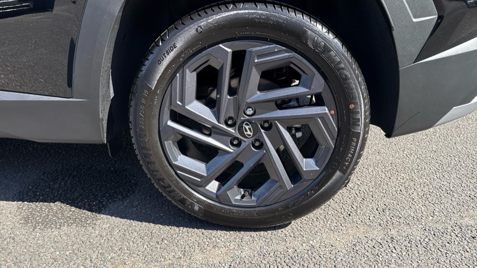 Hyundai TUCSON 1.6T 239 Hybrid Black Line 5dr Auto Hybrid Estate - Image 45